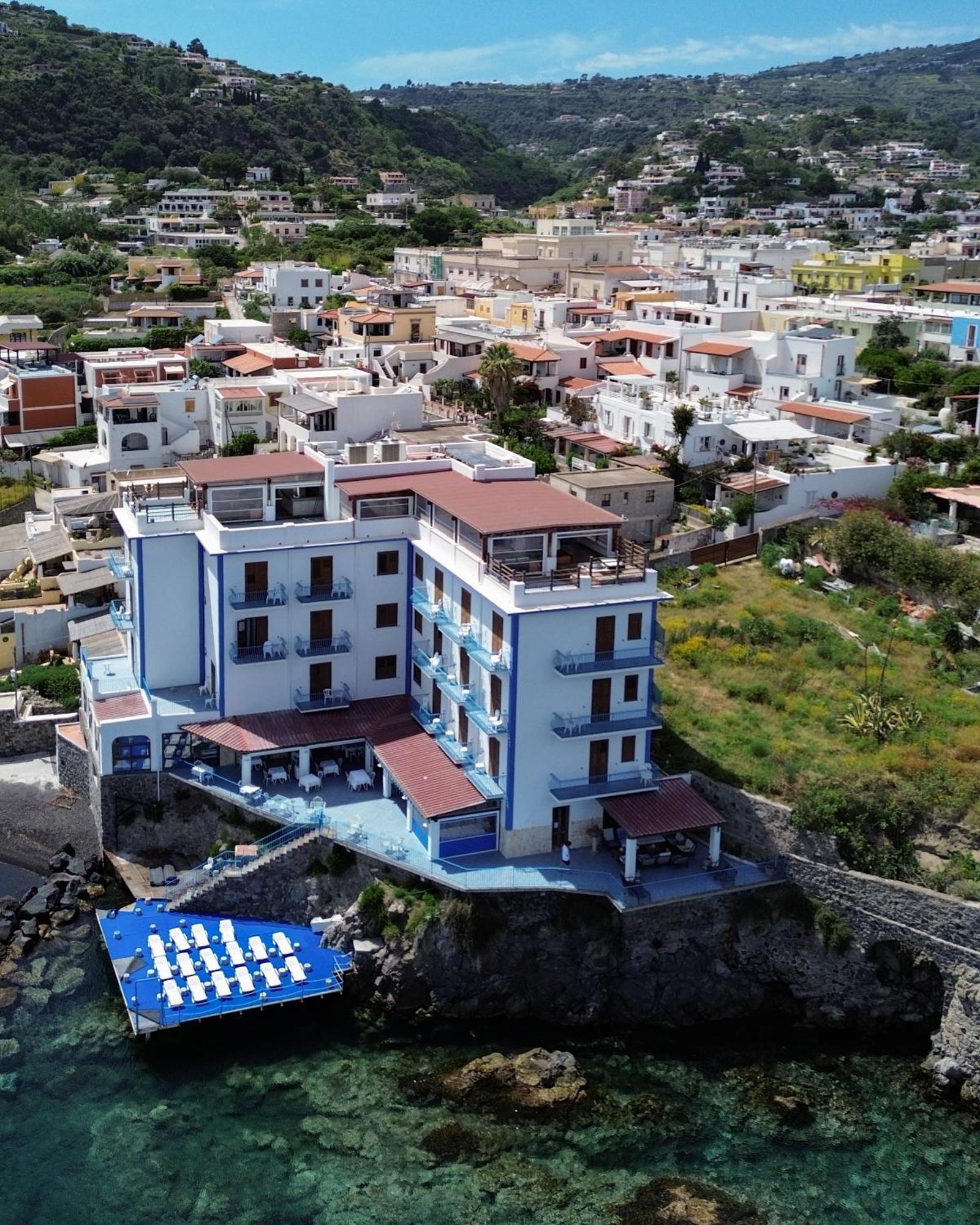 Hotel Rocce Azzurre Lipari  Exteriér fotografie